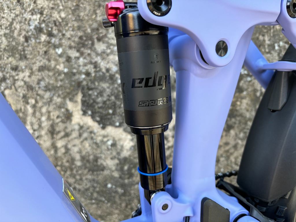 Cube Stereo Hybrid ONE22 Pro 600 Kép 3